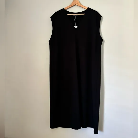Eileen Fisher Black Minimalist Style Sleeveless V-Neck Midi Dress