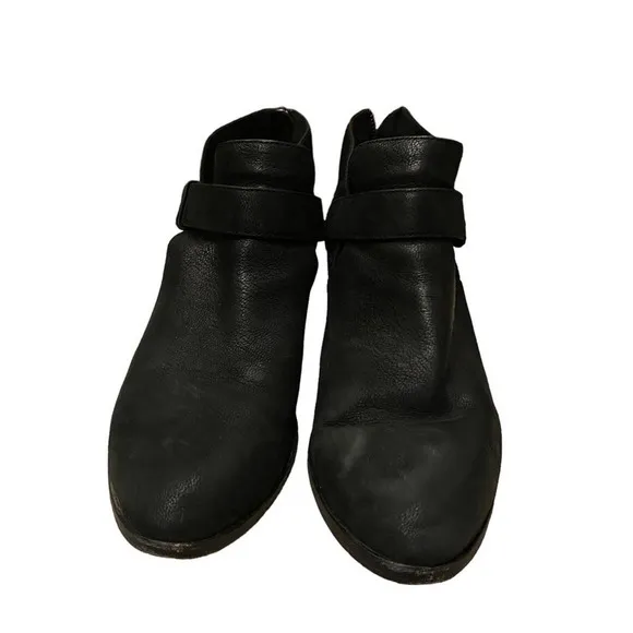 Eileen fisher black suede bootie boots ankle size 10