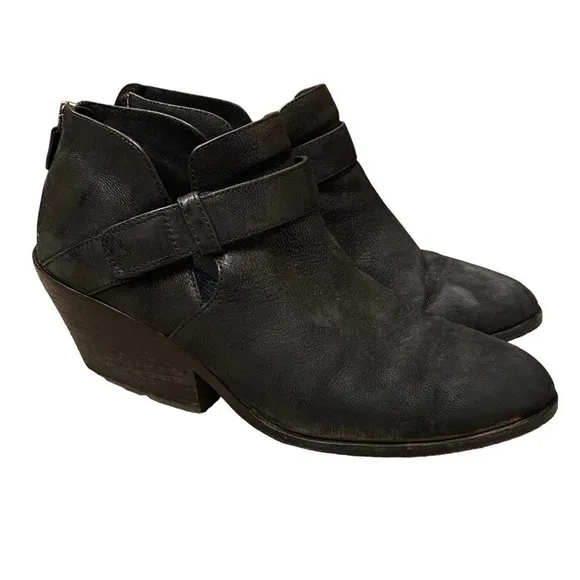 Eileen fisher black suede bootie boots ankle size 10