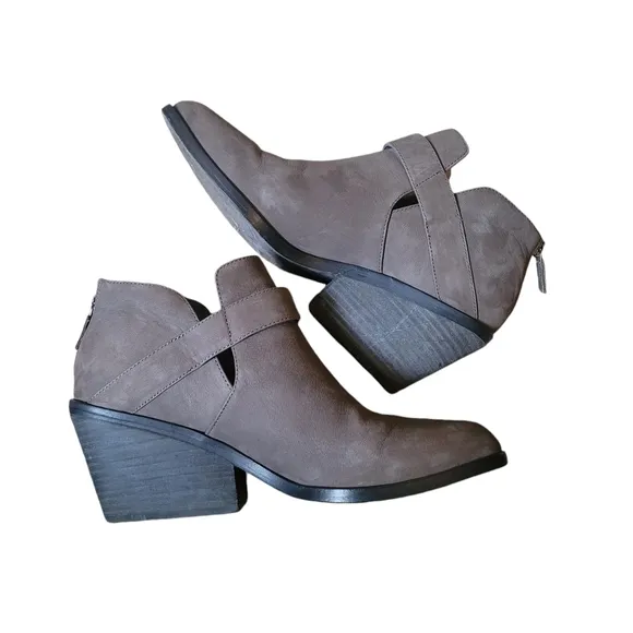 Eileen Fisher‎ Ives Tumbled Nubuck Bootie Women Size 9  Ankle Boots