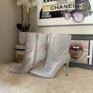 Elditas Women's Skylar SilverMetallic Sparkle Ankle boots