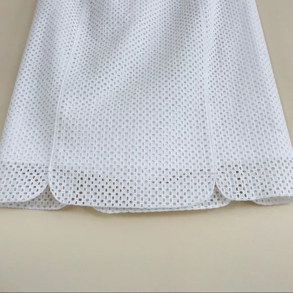 ELIE TAHARI MOLLY White Eyelet Lace Skirt Size 2 Wedding Office Scallop