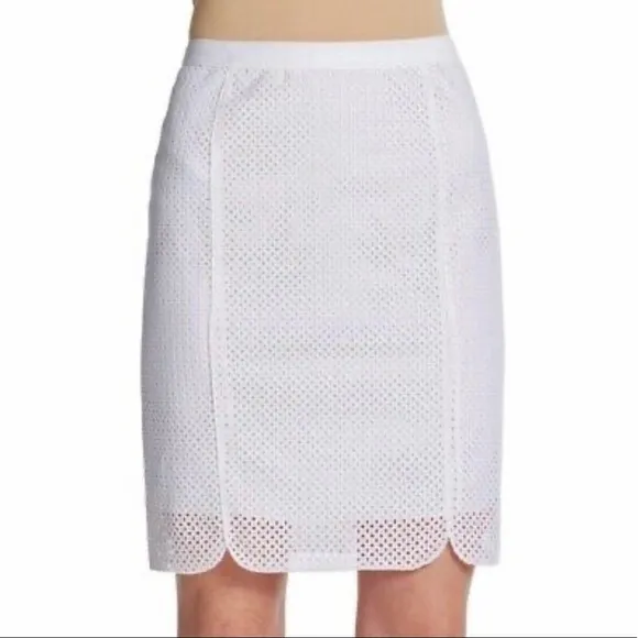 ELIE TAHARI MOLLY White Eyelet Lace Skirt Size 2 Wedding Office Scallop