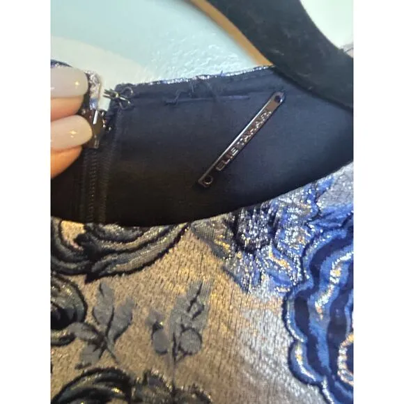 Elie Tahari Size 12 Sheath Professional Matelasse Dress Silver Royal Blue