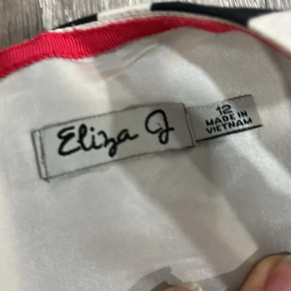 Eliza J Dress 12  Stripe Fit &amp; Flare Party Cocktail Wedding Luxury