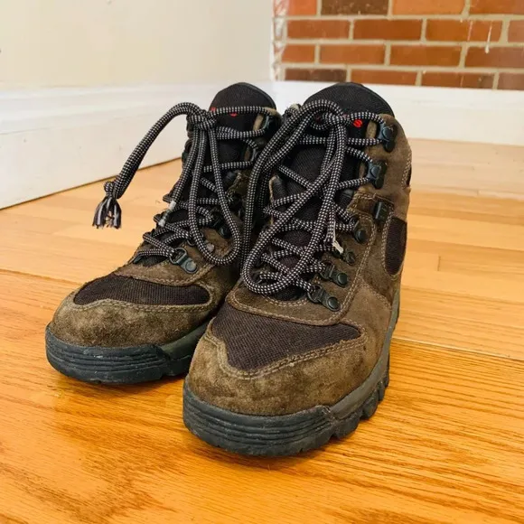 EMS Men's Trail Hiking Boots GORE-TEX Size 8 Waterproof Dry Hiker