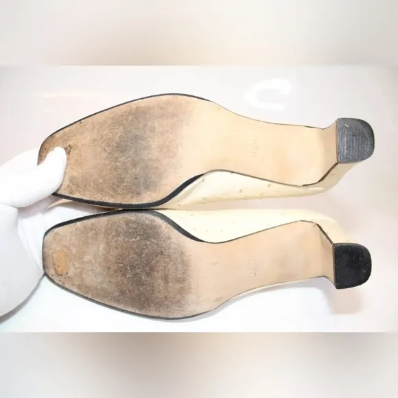 Escada Vintage 8.5 Ivory GENUINE Ostrich Leather Square Toe Pumps Shoes