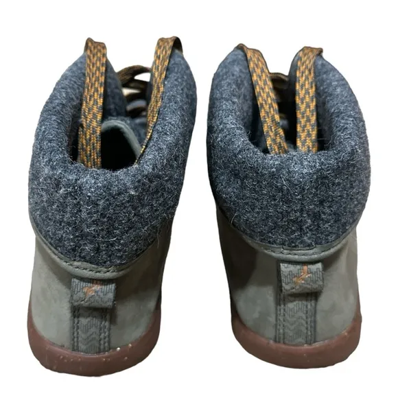 EUC - Chaco Barbary Nickel Gray Chukka Boots - size 8.5