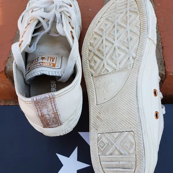EUC CTAS Converse 358414C White Leather Rose Pink (Jr. 3) KICKS