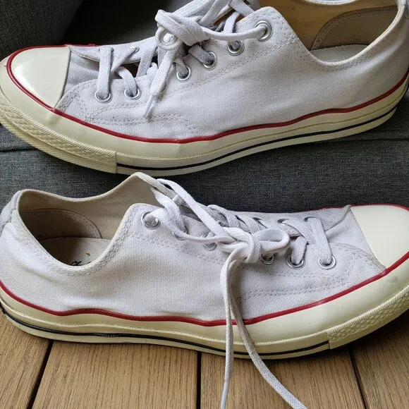 EUC CTAS Converse vintage old school canvas low top white 162065C (10M - 12W)