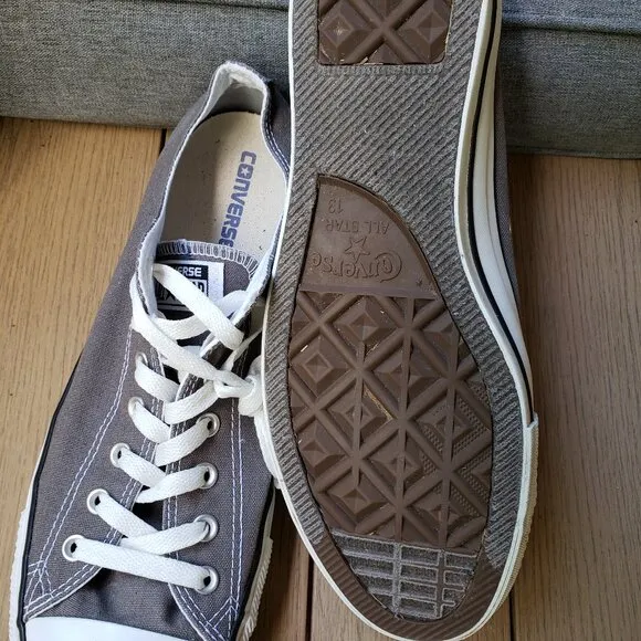 EUC CTAS Converse vintage old school low OX AJ794 in charcoal (13M - 15W)