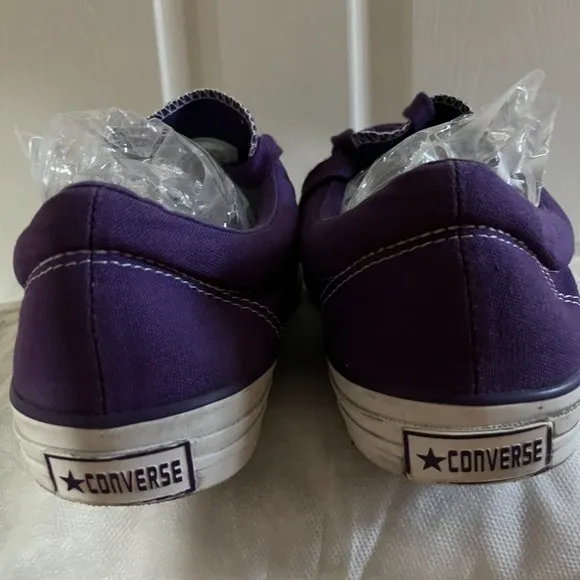 EUC CTAS low top kicks with cushion ankle (11M; 12.5W)