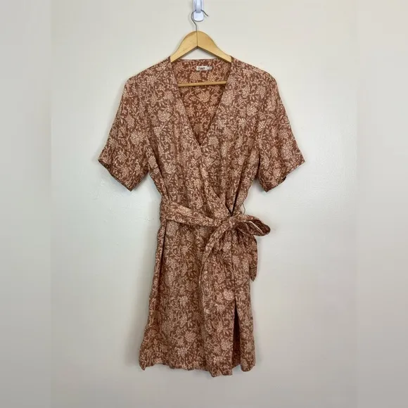 Faherty Ashley Linen Dress Floral Coastal Beach Vacation Quiet Luxury