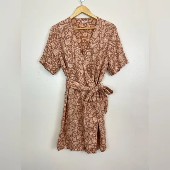 Faherty Ashley Linen Dress Floral Coastal Beach Vacation Quiet Luxury