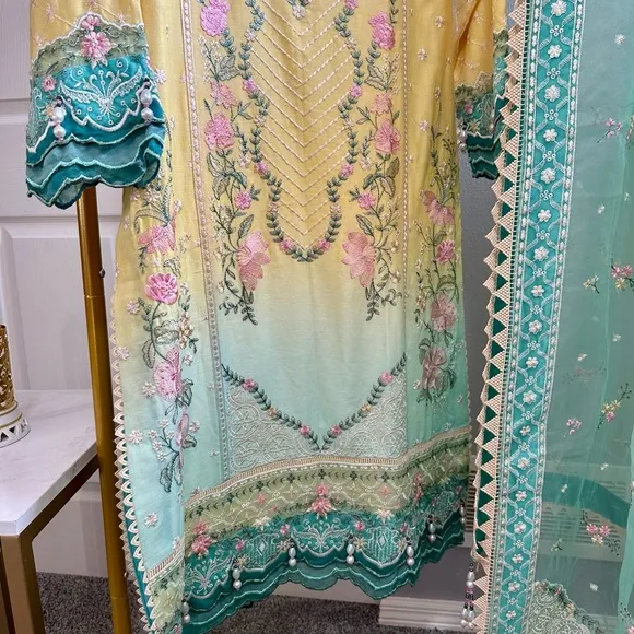 FAIZA FAISAL luxury lawn Yellow and Mint Green Embroidered Dress