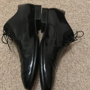 Ferragamo men lace shoes dressy