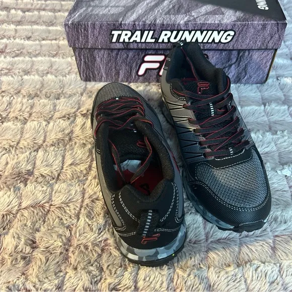Fila Men's Black and Gray Trail Running Shoes