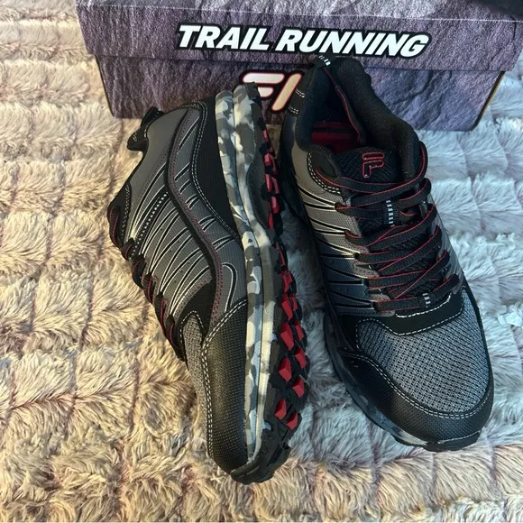 Fila Men's Black and Gray Trail Running Shoes