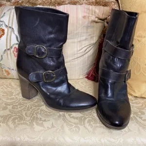Fiorentini   Baker Brown Double Buckle Ankle Boots/Booties 39.5
