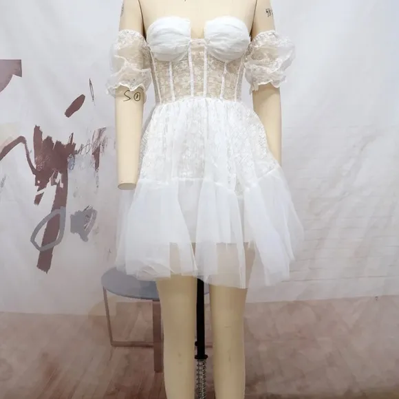 FLASH SALE❣️White boho mini lace wedding off shoulder dress