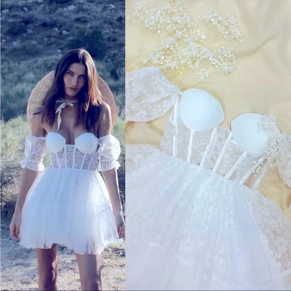 FLASH SALE❣️White boho mini lace wedding off shoulder dress