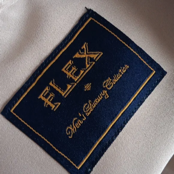 FLEX MEN'S LUXURY COLLECTION BUTTON DOWN DRESS SHIRT (ITALY)