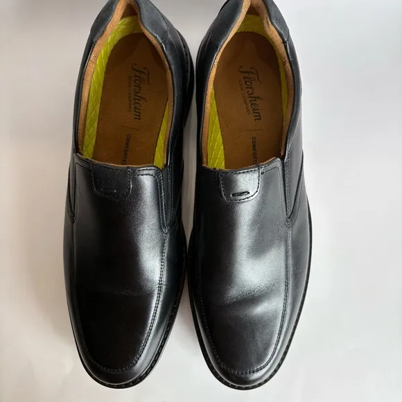 Florsheim Men's 10M Norwalk  Moc Toe Slip On Shoes Black Leather Cushioned