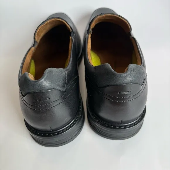 Florsheim Men's 10M Norwalk  Moc Toe Slip On Shoes Black Leather Cushioned