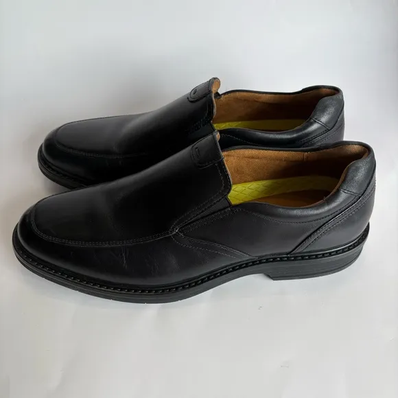 Florsheim Men's 10M Norwalk  Moc Toe Slip On Shoes Black Leather Cushioned