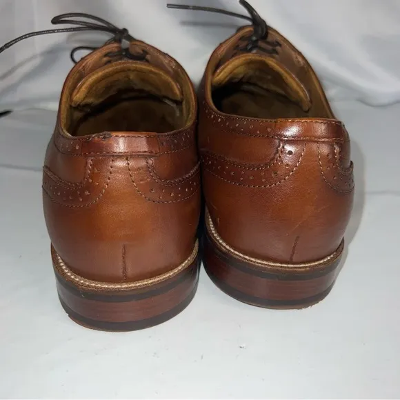 FLORSHEIM SHOES RUCCI WINGTIP OXFORD LEATHER COGNAC 13383 - 221 BROWN 11 M
