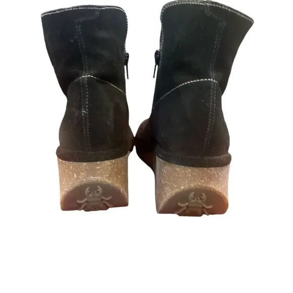 FLY London - Suede Ankle Boots Wedge Heel Bootie with Zipper - Nilo - Black. SIZ