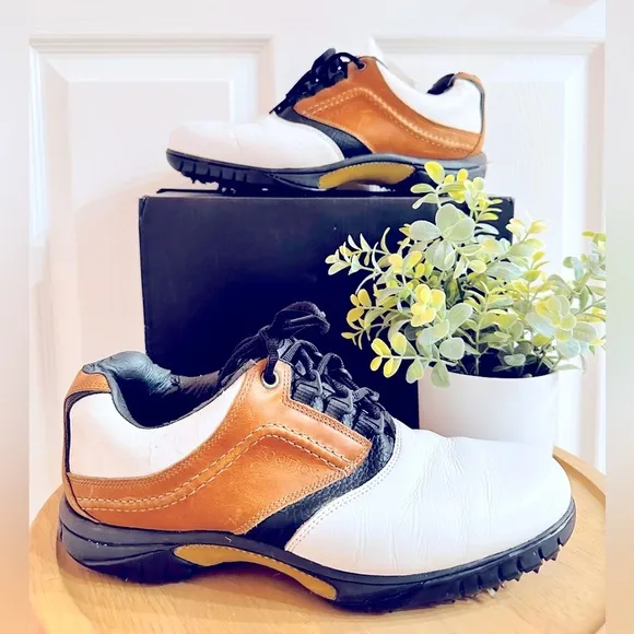 FOOTJOY ~ Contour Series men’s white and tan leather golf shoes size 10.5