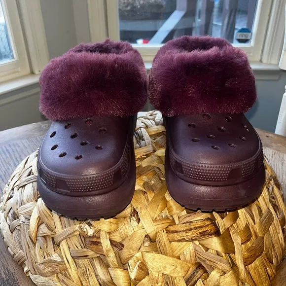 Forever Crush Crocs unisex Dark Cherry fuzzy shoes