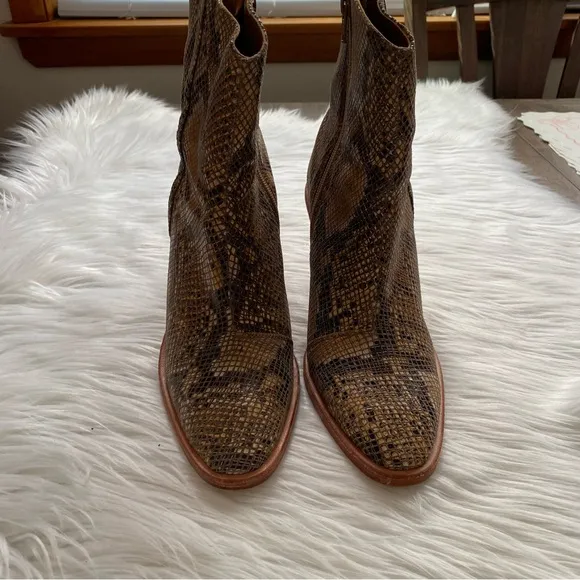 Free People Barclay Snake-Embossed Leather Boots 39