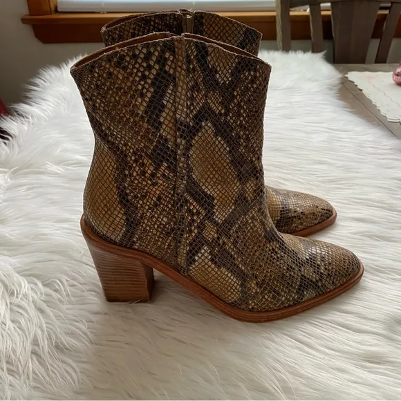 Free People Barclay Snake-Embossed Leather Boots 39