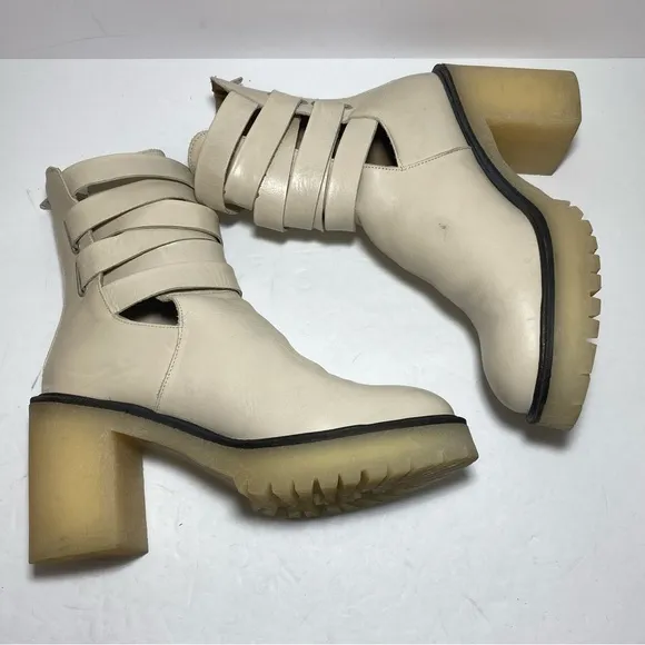 Free People Cream Leather Jesse CutoutHeeled Ankle Boots Size 38