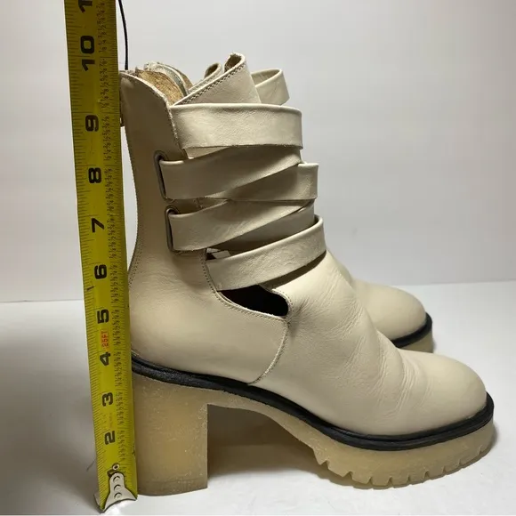 Free People Cream Leather Jesse CutoutHeeled Ankle Boots Size 38