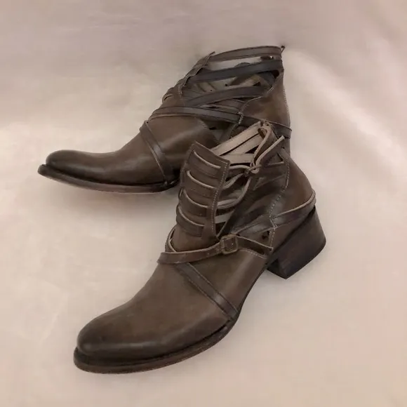 Freebird Stair Ankle Boots