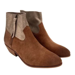 Frye and Co Size 9 Suede Ankle Boot Almond Toe Brown