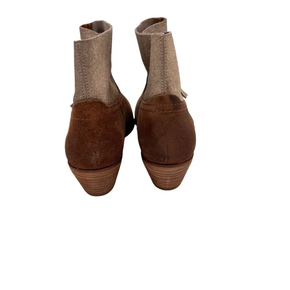 Frye and Co Size 9 Suede Ankle Boot Almond Toe Brown