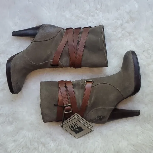 Frye Harlow Multi-strap heeled boots