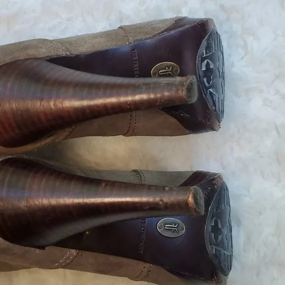 Frye Harlow Multi-strap heeled boots