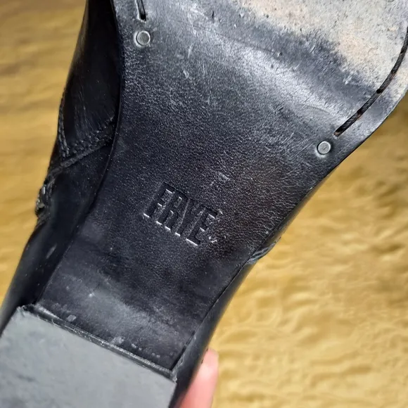 Frye Jennifer black Ankle Leather  Boots 8