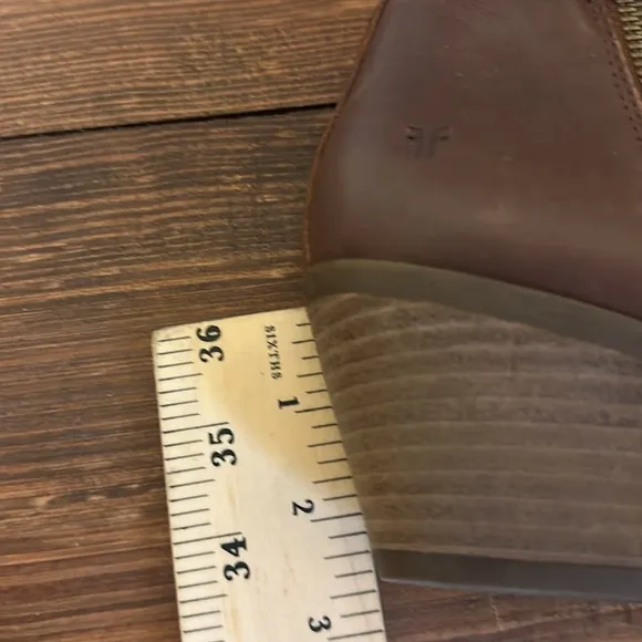 Frye Judith zip bootie ankle boots