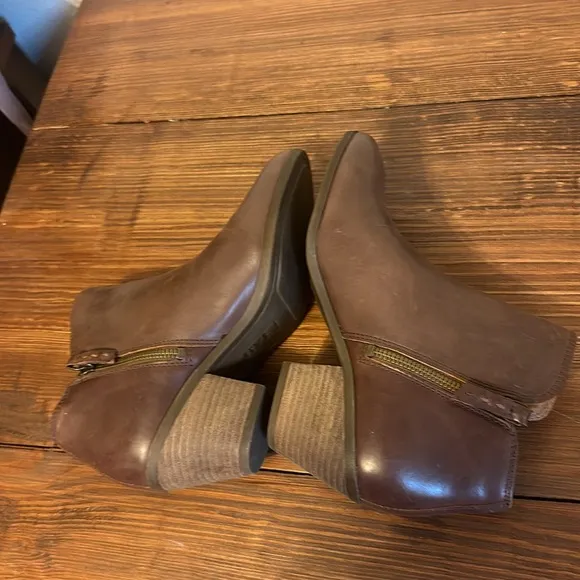 Frye Judith zip bootie ankle boots