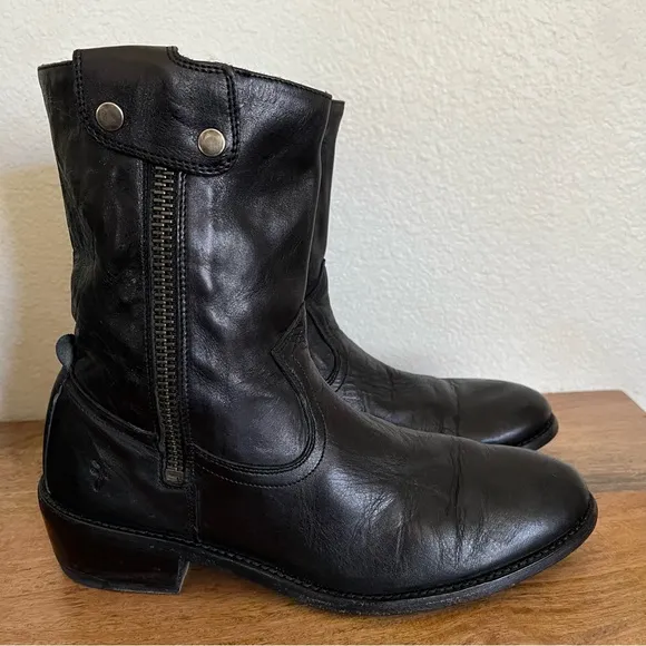 Frye Men's 87665 Black  Leather Side Zip Ankle Western Biker Boots Sz 11 D