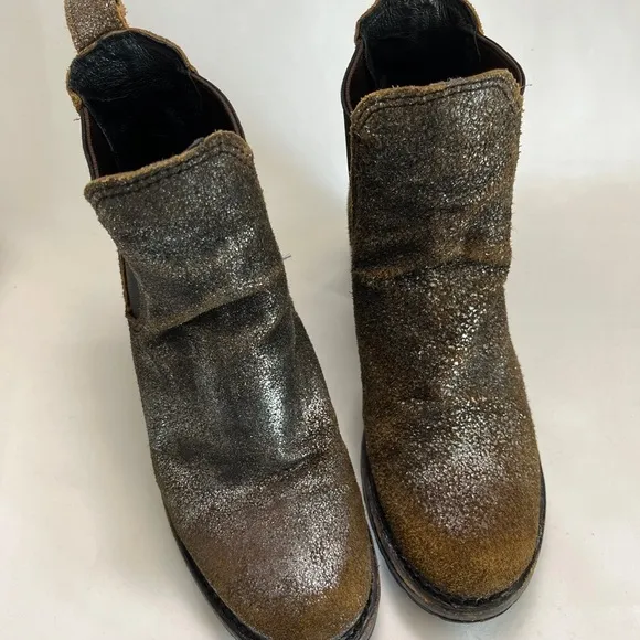 Frye Sabrina Metallic Suede Brown Ankle Boots Size 7.5 GUC