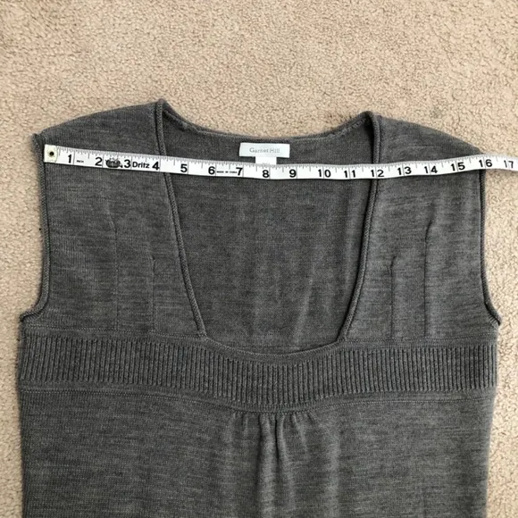 Garnet Hill 100% Wool Sleeveless Taupe Sweater Dress Size XS Neutral Minimalist