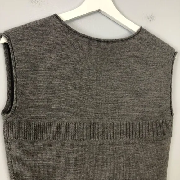 Garnet Hill 100% Wool Sleeveless Taupe Sweater Dress Size XS Neutral Minimalist