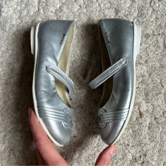 Garvalin Silver Leather Nautical Knot Vamp Velcro Closure Mary Janes EU Sz 30